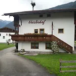 مزرعة للإقامة Nieslerhof مايرهوفن