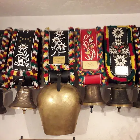 Nieslerhof مزرعة للإقامة مايرهوفن